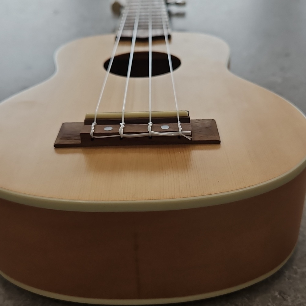 Natural Wood Ukulele with Light Brown Neck - Picture 2 of 14